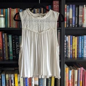 American Eagle blouse with crochet top